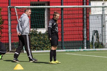 Bild 8 - B-Juniorinnen St.Pauli - C-Juniorinnen SV Steinhorst : Ergebnis: 1:2